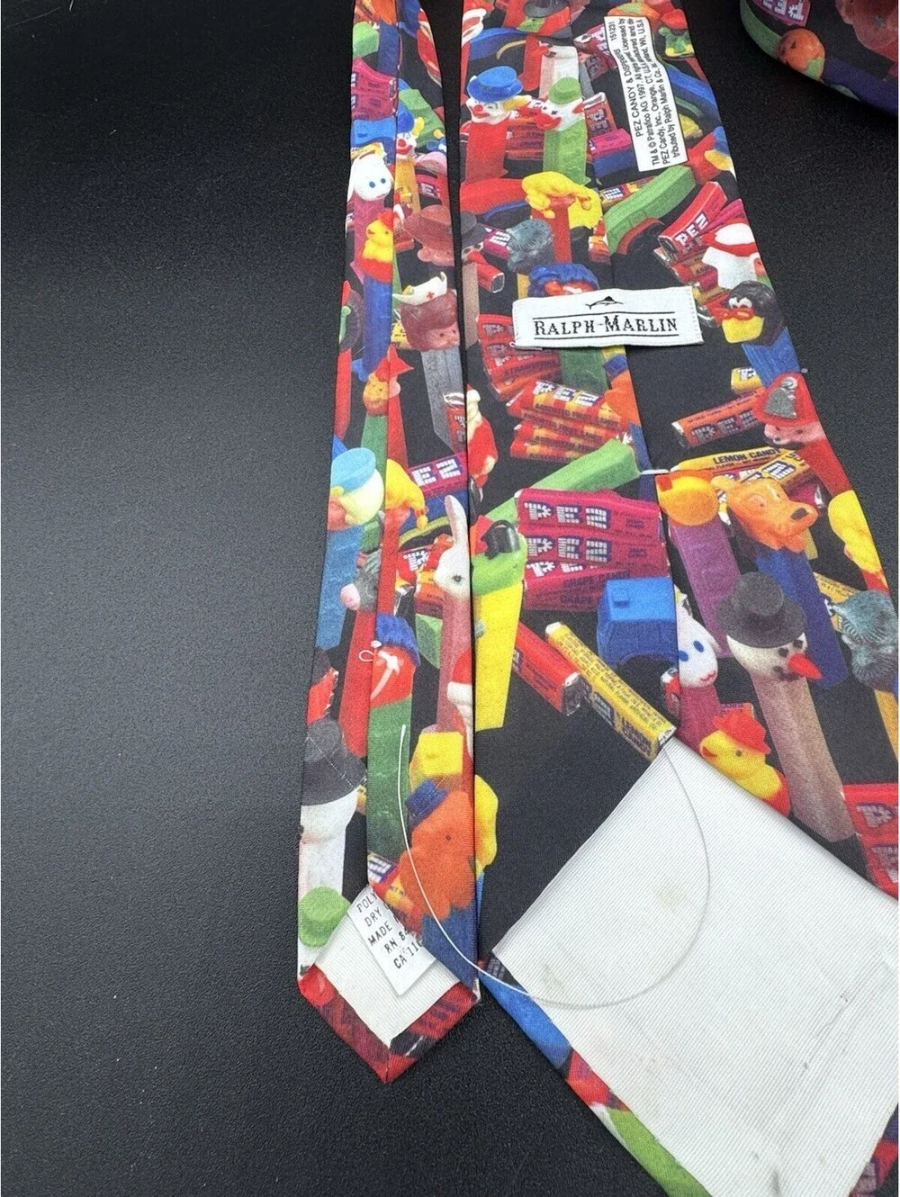 Vintage 1997 Ralph Marlin PEZ Candy Dispensers Holiday Tie USA 57.5” x 3.75”